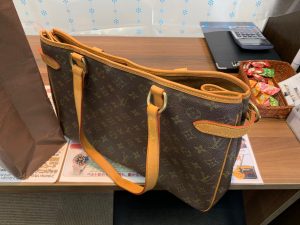 ブランド品買取が止まりません!理由は…ちょっと個性が出ても高価買取が出来る!…姶良市・買取専門店大吉タイヨー西加治木店「だったら」ですよ(笑)