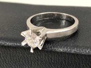 ダイヤモンド買取松山