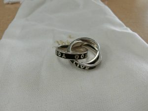 vivienne westwood・ヴィヴィアンウエストウッド・3連リング・TOO FAST TO LIVE・約12号