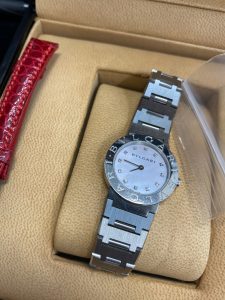 53B97B00-0846-49B9-B83E-70A20EBD7359