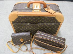 LOUIS VUITTON 買取 香芝市 大吉