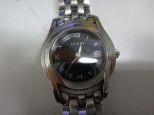 大吉調布店で買取りしたグッチの時計