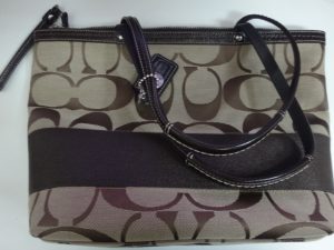 大吉調布店で買取りしたCOACH