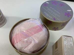 化粧品のお買取も大吉アルプラザ醍醐店で！！