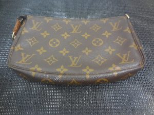 200530ヴィトンのお買取りは、大吉大橋店へ。