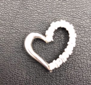 津田沼駅周辺でダイヤのネックレストップ売るなら『買取専門店大吉 津田沼店』へ!!