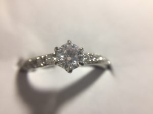 ☆ジュエリー☆を売るなら、買取専門店大吉草加店へ!