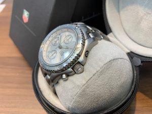 タグ・ホイヤーを本日は買取です!「ボタンが取れいても、その値段なら…」と買取価格にご満足頂けているのが、姶良市・買取専門店大吉タイヨー西加治木店!