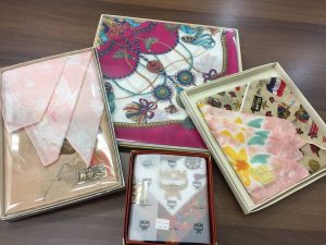 ブランドハンカチ