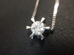 ☆ダイヤのネックレス☆買取ります。大吉草加店です!
