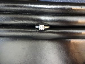 ダイヤを高額買取!買取専門店 大吉 JR八尾店でお買取。八尾、志紀、恩智、布施、平野、柏原、東大阪。JR八尾駅約1分!