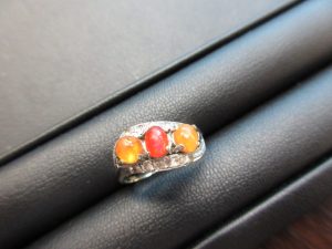 昔のリングも買い取ります 大吉ウエステ垂水店です