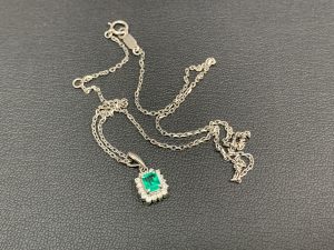 今回はエメラルドのネックレスをお買取させて頂きました!大吉橋本高野口店です!