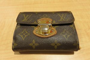 忘れていたヴィトンのバッグ蘇り買取専門店大吉東急プラザ店へ 