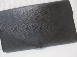 ヴィトンの買取は大吉伊勢ララパーク店にお任せ☆彡