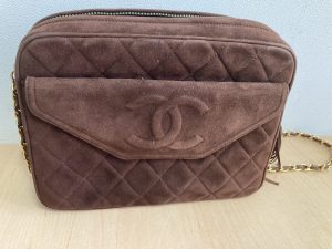 CHANEL シャネル シングルチェーンマトラッセ スエード
