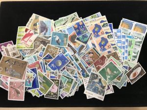 大吉国立店では切手のバラも喜んでお買取りします！！