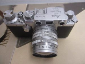 LEICA
