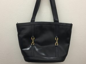 グッチ　革バッグ