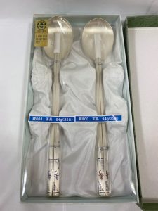 銀食器の買取もしている大吉イオンタウン諏訪ノ森店です。