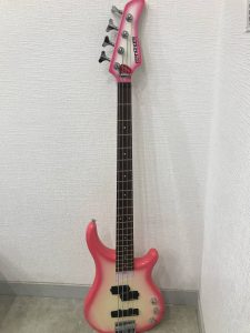 大吉国立店でフェルナンデスのエレキベースをお買取りしました!!