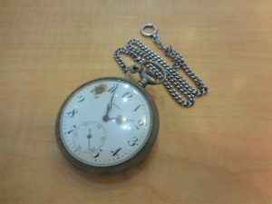 200724古い懐中時計は、大吉大橋店へ！