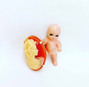 カメオのブローチをお買取りさせて頂きました♪大吉米子店