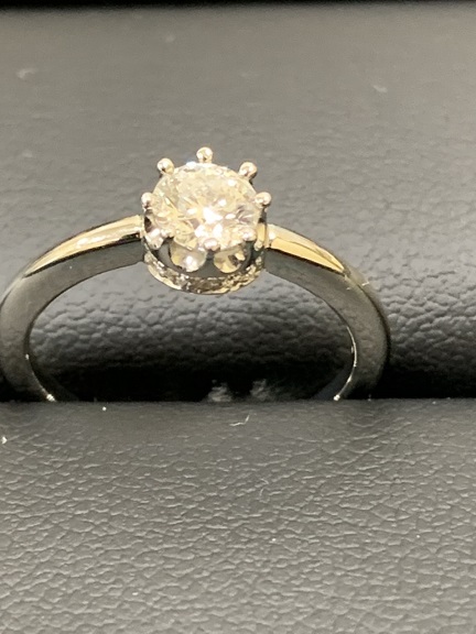 16567617-6768-4206-8CB5-DBFC5DBD7F2F