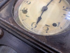 ゼンマイ式の掛け時計も姶良市・買取専門店大吉タイヨー西加治木店なら買取します！しかもアンティーク品は高価買取も実現中！