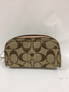 コーチのポーチを買取させて頂いた大吉イオンタウン諏訪の森店です！