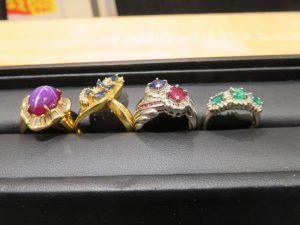 貴金属ジュエリーデザイン性豪華で高価買取の買取専門店大吉東急プラザ新長田店です。