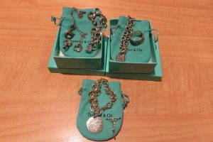 お洒落で素敵なブランドのティファニーのアクセサリーお買取は買取専門店大吉東急プラザ新長田店です