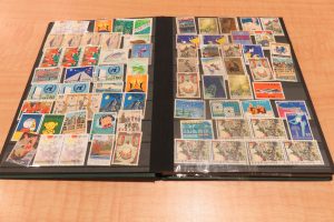 バラ切手いつも気持ちよくお買取は買取専門店大吉東急プラザ新長田店です