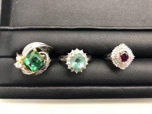色石などの宝石は大吉綾瀬タウンヒルズ店で高価買取♪