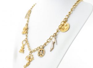 シャネル アイコン ネックレス