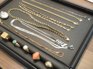 地元で買取が安心!市町村を跨る前に姶良市・買取専門店大吉タイヨー西加治木店にて貴金属買取されるお客様が急増中!