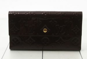 ブログ ヴェルニ 財布