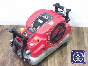 エアコンプレッサー