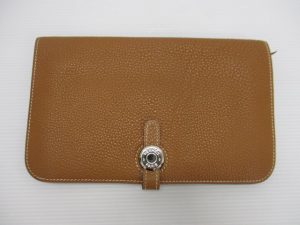 エルメス高価買取致します。生駒駅すぐの買取専門店大吉グリーンヒルいこま店です。