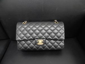 シャネルは、やっぱり高額!CHANELを爆買。買取専門店大吉JR八尾店!藤井寺、志紀、柏原、平野、東大阪シャネル売るなら