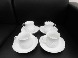 買取専門店大吉JR八尾店でマイセンをお買取。マイセンを売るなら買取専門店大吉JR八尾店。JR八尾駅約１分。高額買取。