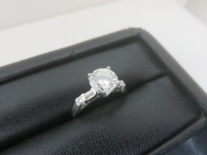 ダイヤモンドリングのお買取なら日置市の大吉 タイヨーグラード伊集院店！