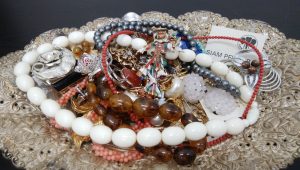 アクセサリーのおまとめ買取もやっております！買取専門店 大吉 キッピーモール三田店までどうぞ！