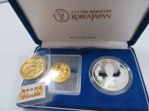 10万円金貨・1万円金貨　金貨をお買取りさせて頂きました。