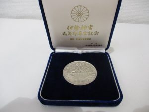 純銀メダルの買取も❛大吉伊勢ララパーク店❜へお任せ下さい!!