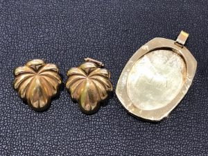 貴金属買取松山