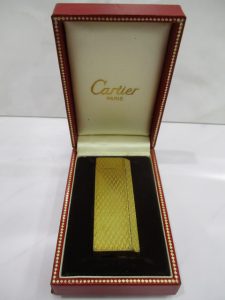 ブランドライター高価買取致します。生駒駅すぐの買取専門店大吉グリーンヒルいこま店です。