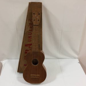 ウクレレを買い取らせて頂いた買取専門店大吉イオンタウン諏訪の森店です！