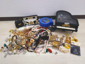 i-img1200x900-1598434186ecpt832749859