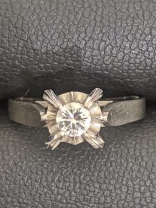 ダイヤリング　買取　ダイヤリング買取　大曽根　矢田　千種　茶屋ヶ坂　小幡　守山